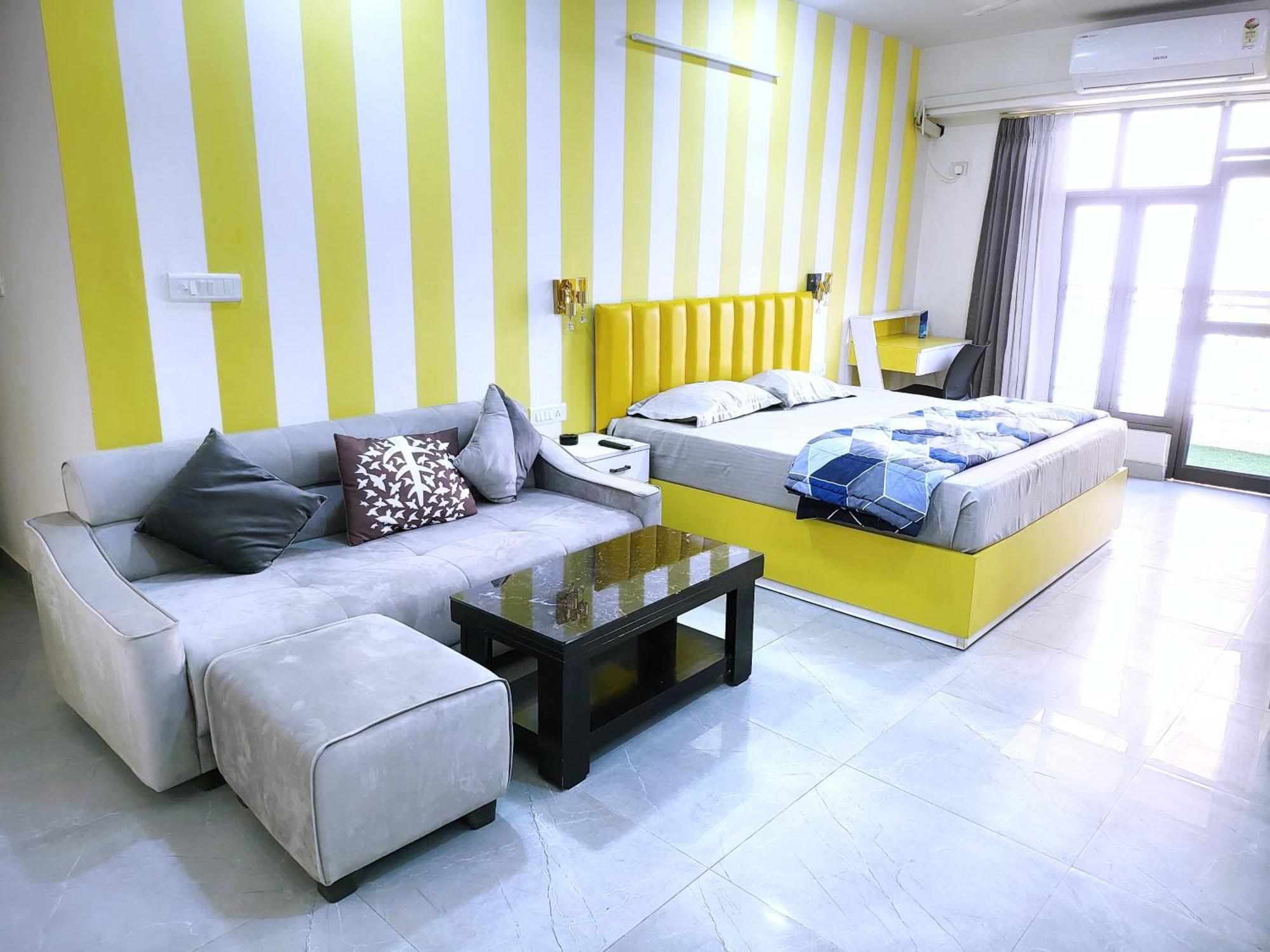 Studios By La Sentido Ghaziabad Exteriör bild