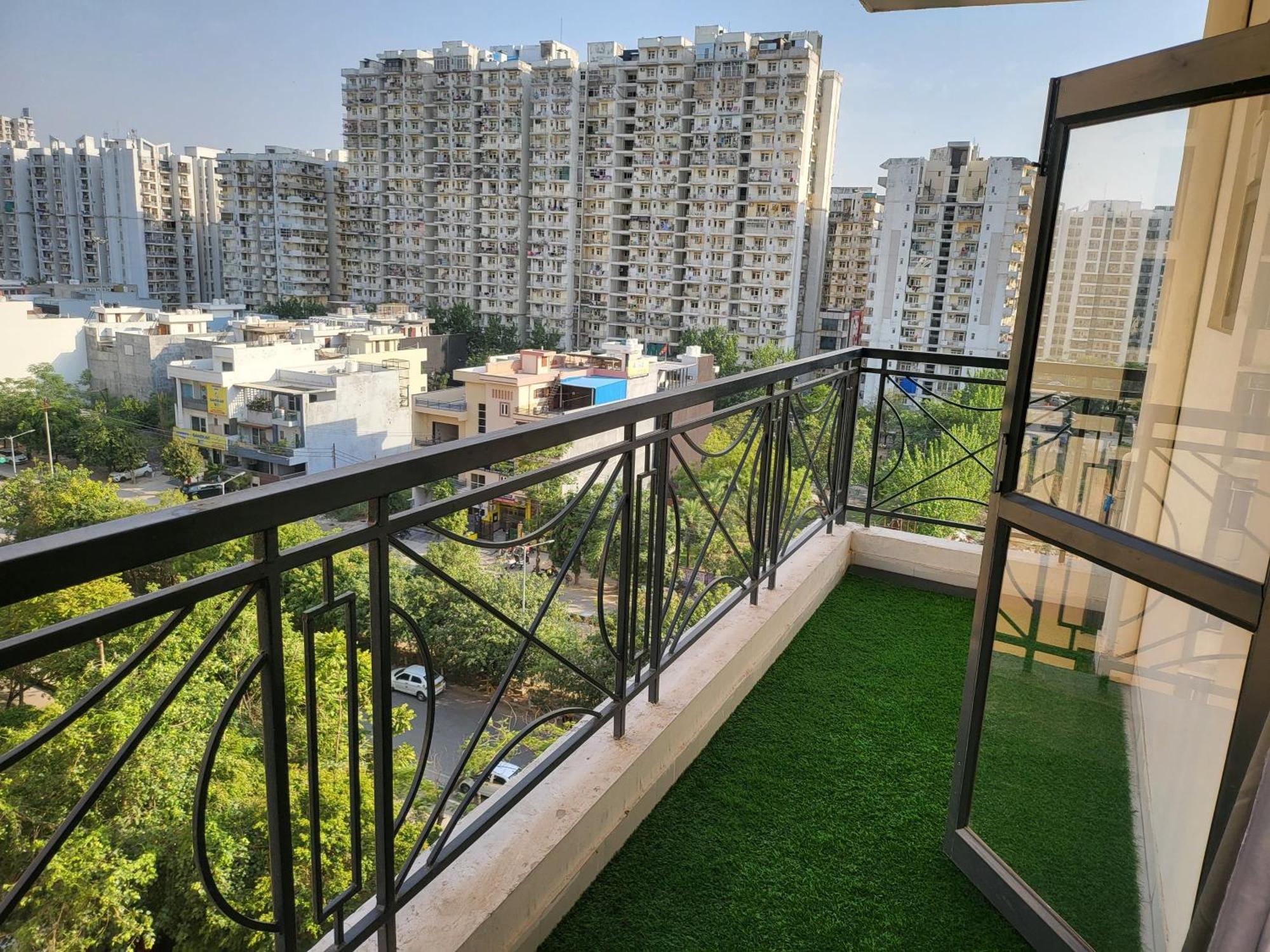 Studios By La Sentido Ghaziabad Exteriör bild